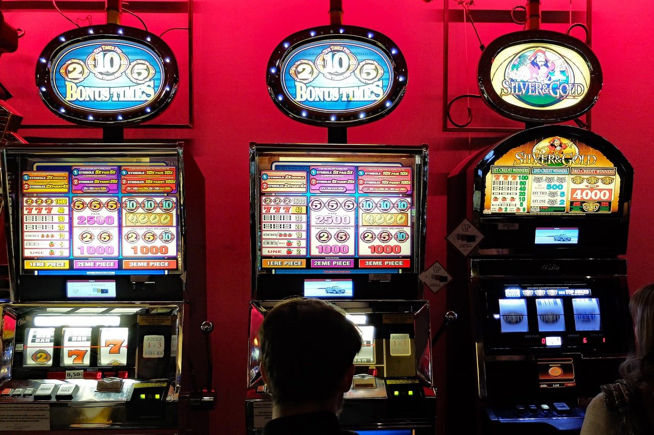 Pengguna memeriksa instruksi deposit